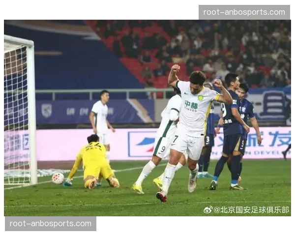 北京国安客场不敌升班马 法比奥头球难挽败局